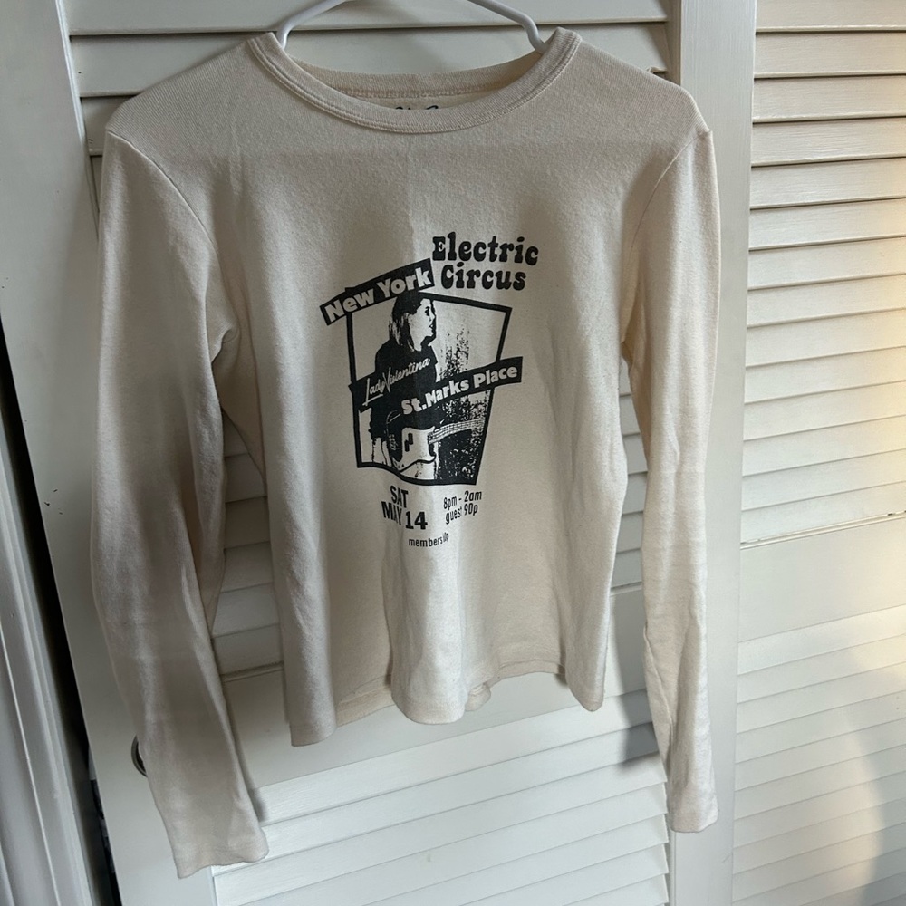 brandy melville guitar long sleeve
